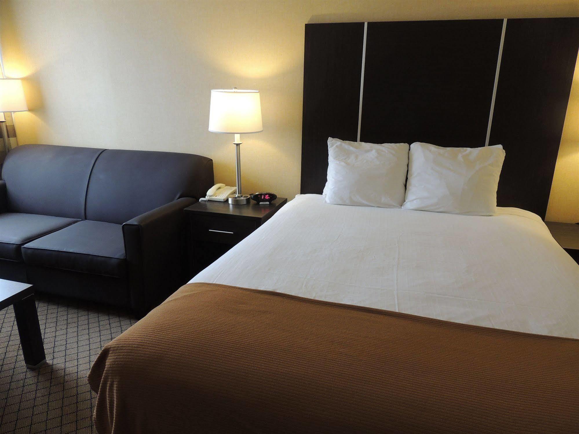 Four Points By Sheraton Hamilton - Stoney Creek Екстериор снимка